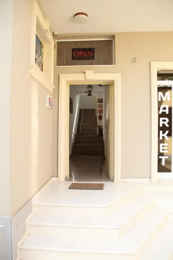 Hotel Italia Main image