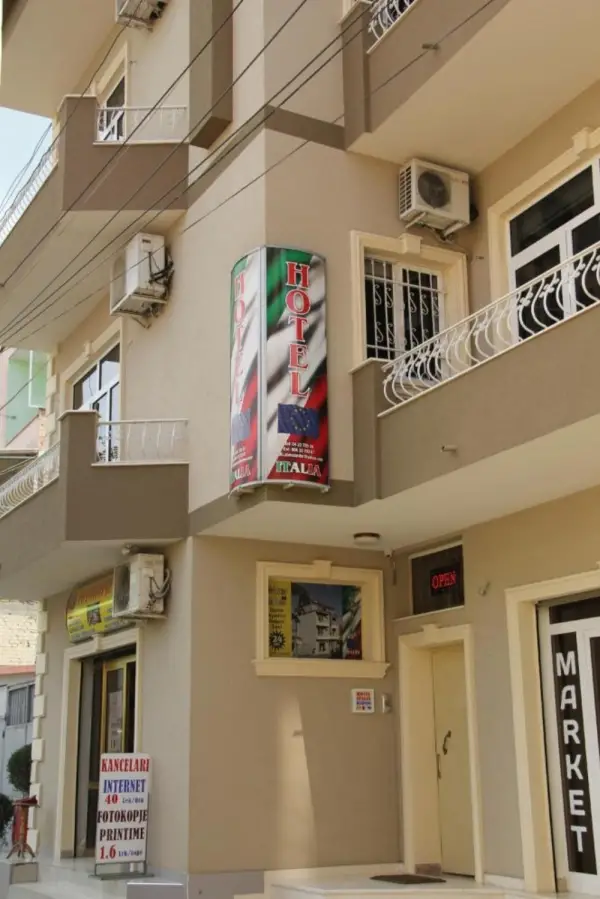 Hotel Italia 7